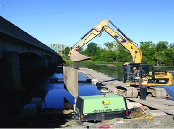 (2012-2014) Highway 417, Re-Construction of the Hurdman Bridge over the Rideau River
